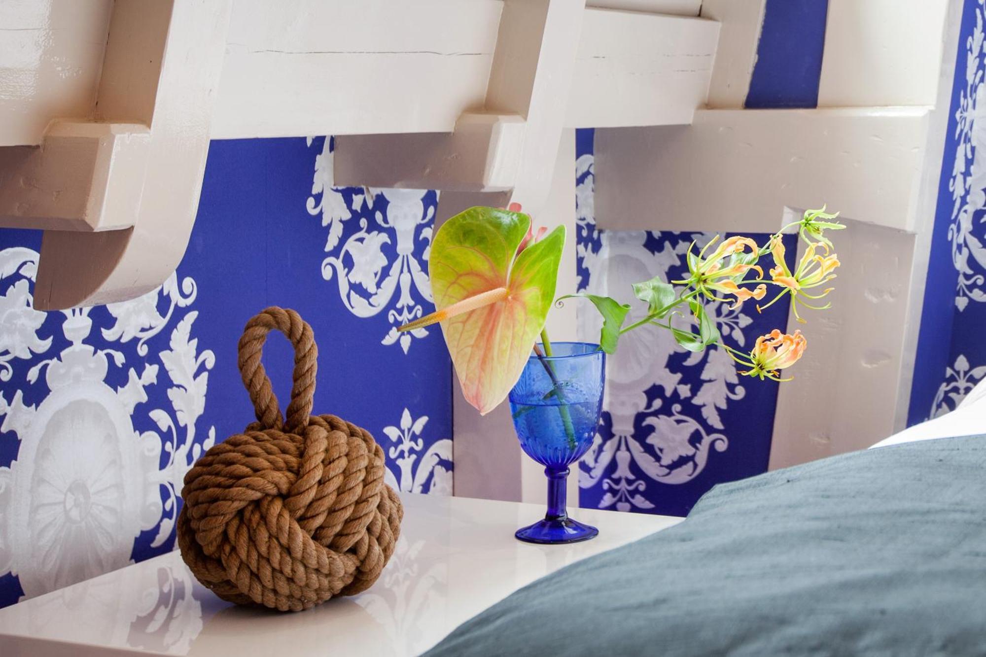 Amsterdam Canal Hotel Екстериор снимка